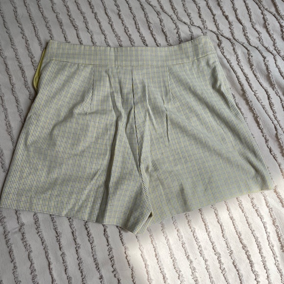 Aritzia skort - Picture 2 of 2